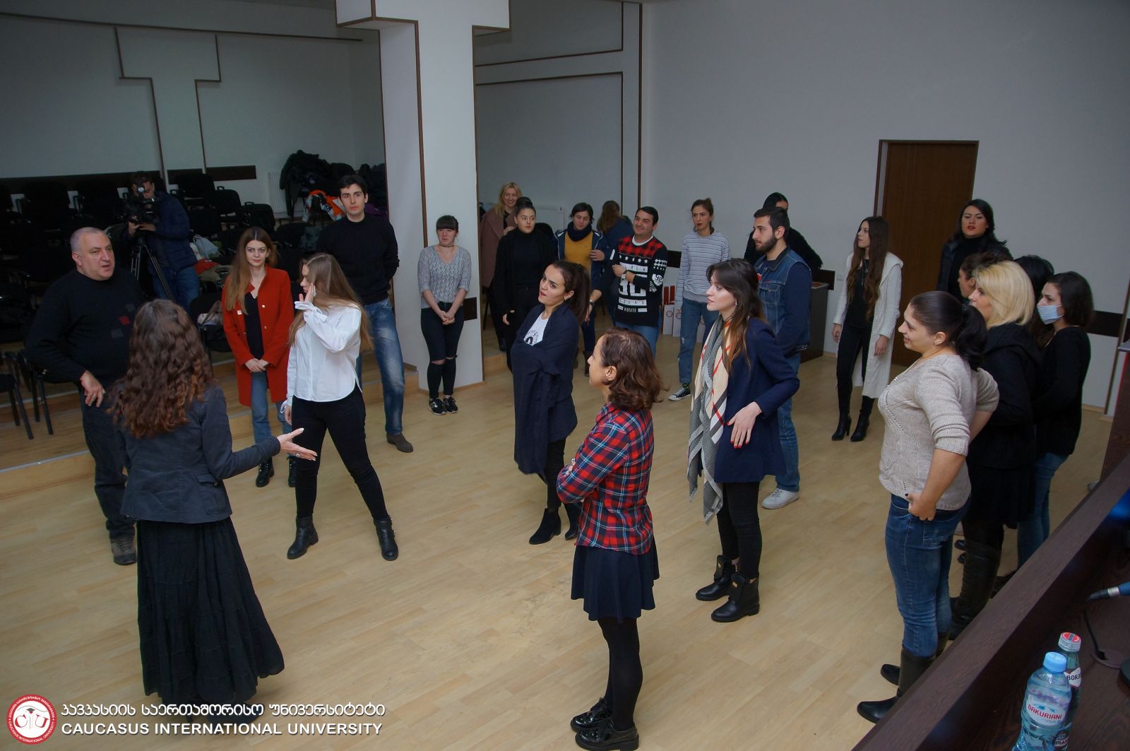 კინოსტუდია "კინოკუნძულის" წარმომადგენლები კსუ-ში